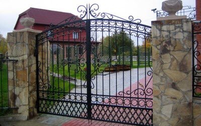 Ворота для загородного дома
